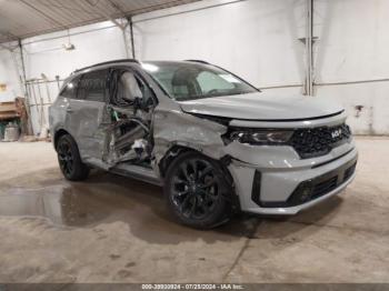  Salvage Kia Sorento