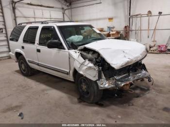  Salvage Chevrolet Blazer