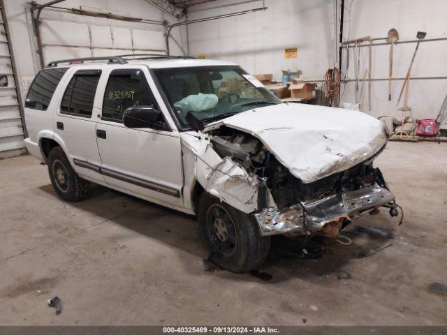  Salvage Chevrolet Blazer