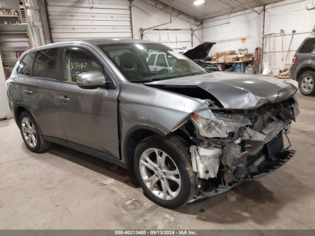  Salvage Mitsubishi Outlander