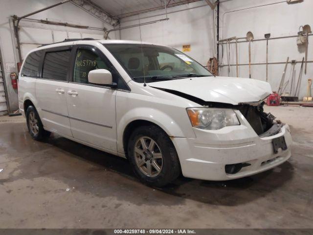  Salvage Chrysler Town & Country