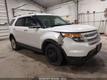  Salvage Ford Explorer