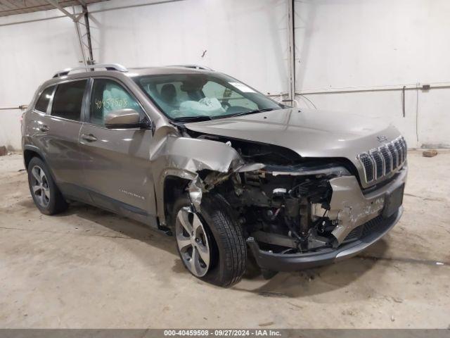  Salvage Jeep Cherokee