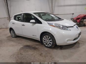  Salvage Nissan LEAF