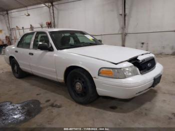  Salvage Ford Crown Victoria