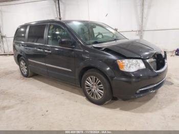  Salvage Chrysler Town & Country