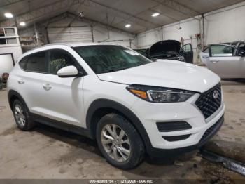  Salvage Hyundai TUCSON