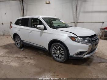  Salvage Mitsubishi Outlander