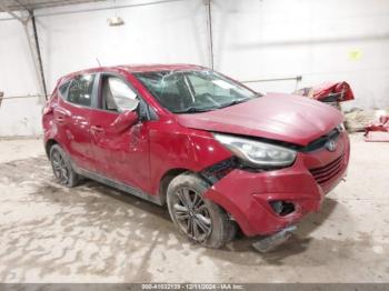  Salvage Hyundai TUCSON