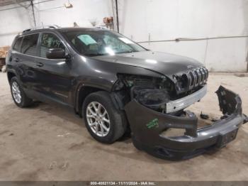  Salvage Jeep Cherokee