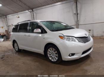  Salvage Toyota Sienna