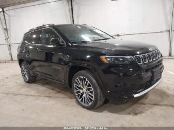  Salvage Jeep Compass