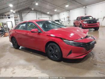  Salvage Hyundai ELANTRA