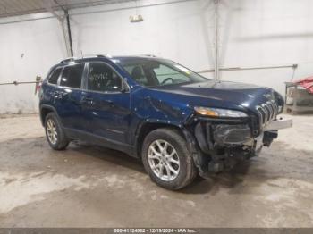  Salvage Jeep Cherokee