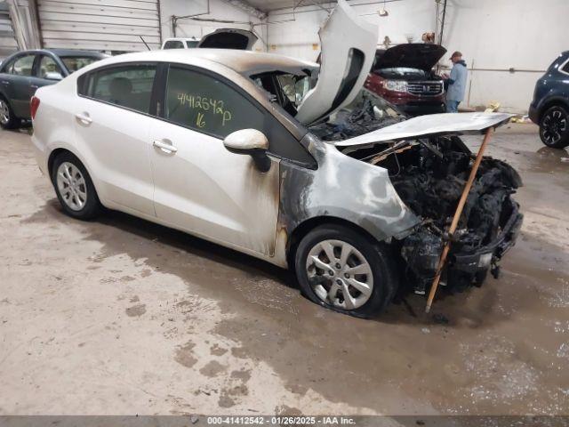  Salvage Kia Rio