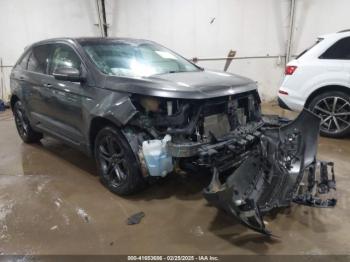  Salvage Ford Edge