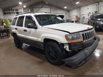  Salvage Jeep Grand Cherokee