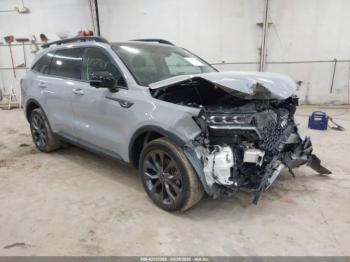  Salvage Kia Sorento