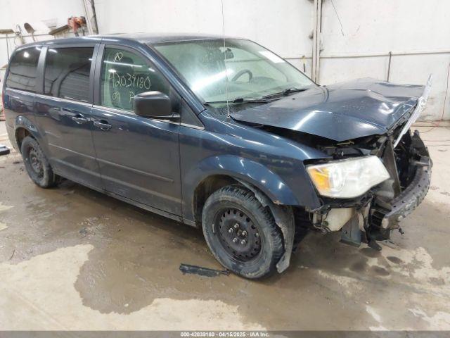  Salvage Chrysler Town & Country