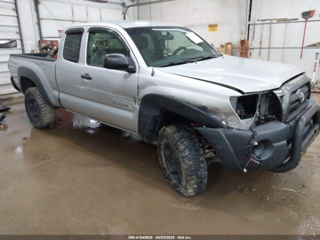  Salvage Toyota Tacoma