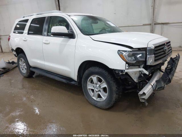  Salvage Toyota Sequoia