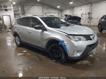 Salvage Toyota RAV4