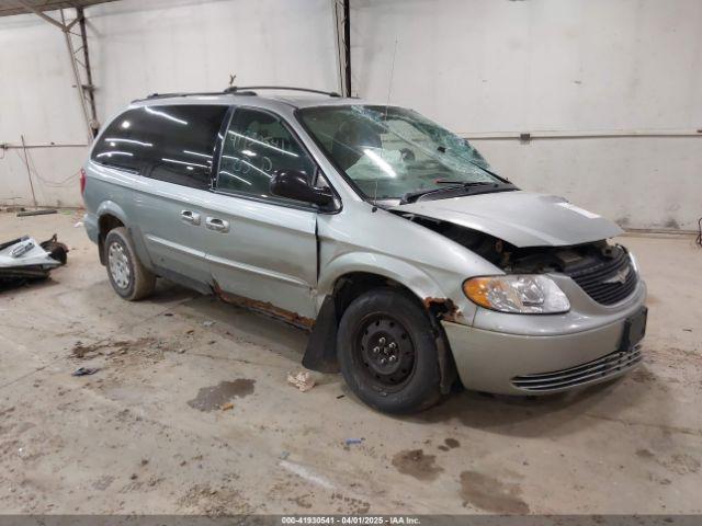  Salvage Chrysler Town & Country