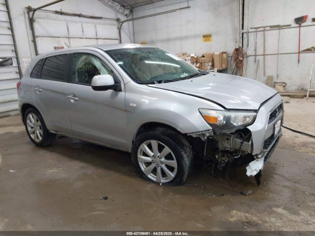  Salvage Mitsubishi Outlander