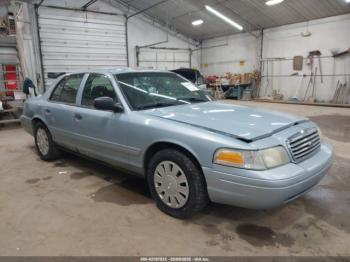  Salvage Ford Crown Victoria