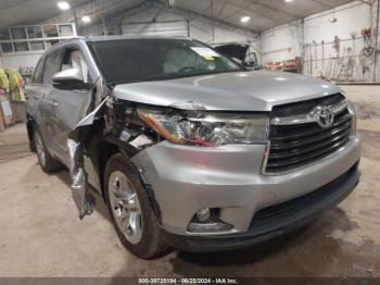  Salvage Toyota Highlander