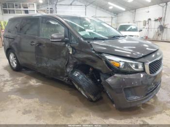  Salvage Kia Sedona