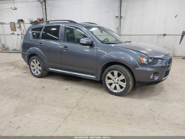  Salvage Mitsubishi Outlander