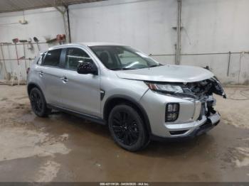  Salvage Mitsubishi Outlander