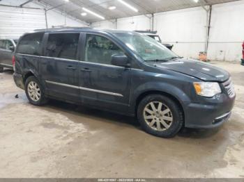  Salvage Chrysler Town & Country