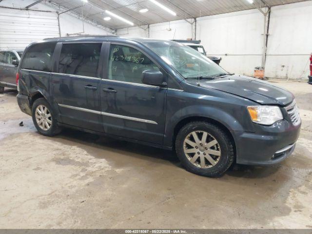  Salvage Chrysler Town & Country