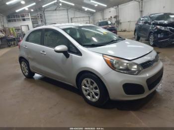  Salvage Kia Rio