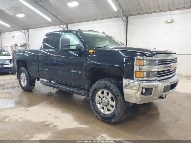  Salvage Chevrolet Silverado 2500