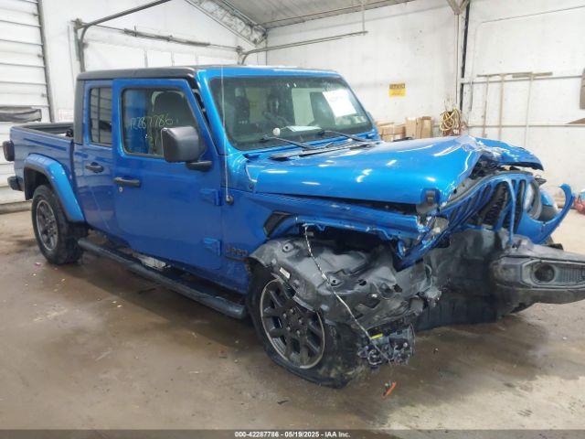  Salvage Jeep Gladiator