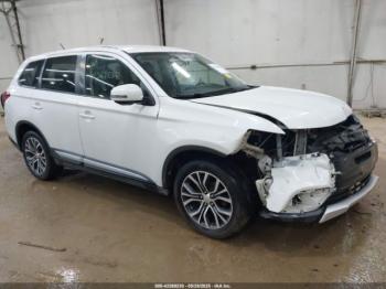  Salvage Mitsubishi Outlander