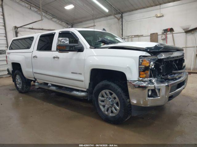  Salvage Chevrolet Silverado 2500