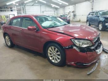  Salvage Chrysler 200