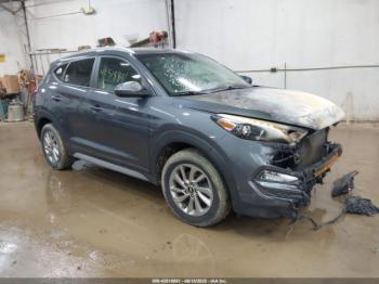  Salvage Hyundai TUCSON