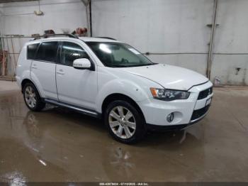  Salvage Mitsubishi Outlander