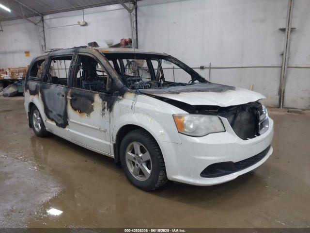  Salvage Dodge Grand Caravan