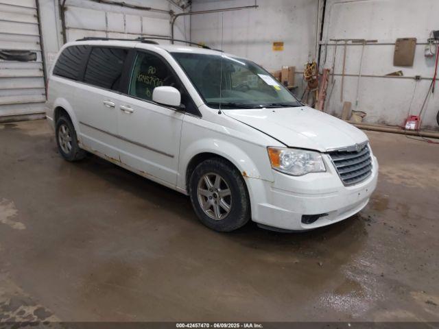  Salvage Chrysler Town & Country