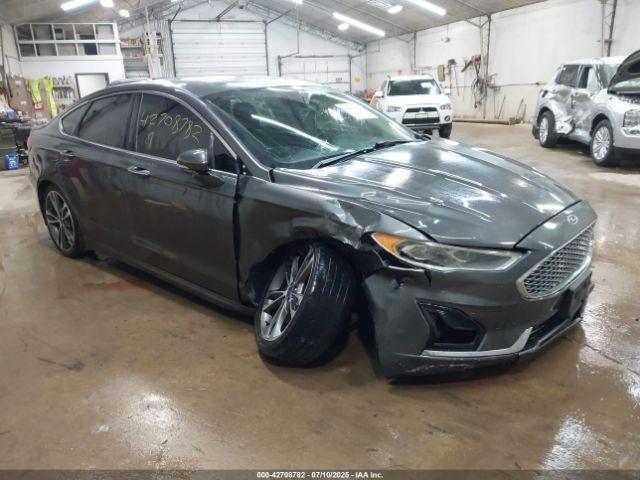 Salvage Ford Fusion
