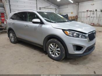  Salvage Kia Sorento