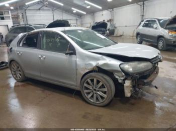  Salvage Volkswagen Golf