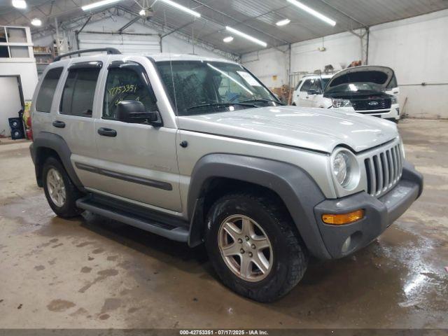 Salvage Jeep Liberty