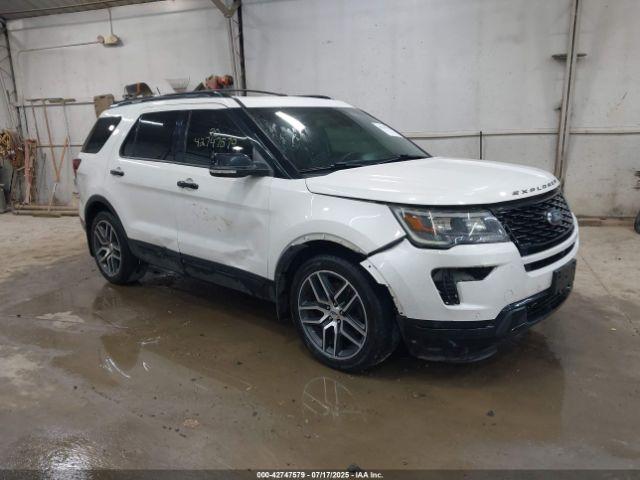  Salvage Ford Explorer